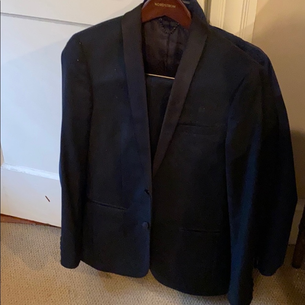 Sandro navy blue tuxedo with holes on right sleeve